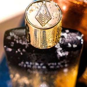 Simone Andreoli представили Surf the Ginger Wave, посвящённый калифорнийской сёрф-культуре