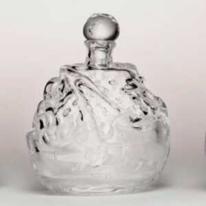 Тридцать флаконов ручной работы: Björk and Berries анонсировали коллекцию Elixir Artefacts