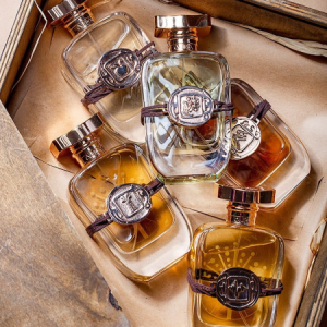 Степь, тюльпаны и магия лесных эльфов: 9 ароматов Aura of Kazakhstan 