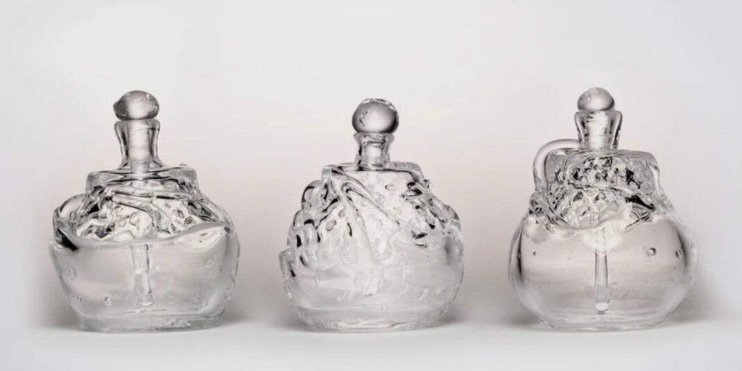 Тридцать флаконов ручной работы: Björk and Berries анонсировали коллекцию Elixir Artefacts