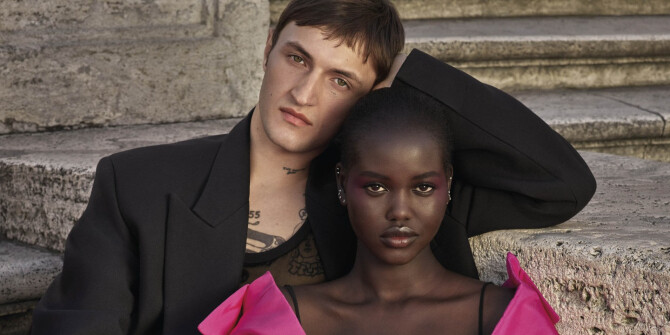 Valentino анонсировали выход парных ароматов Born in Roma Extradose