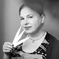 Ирина Адам