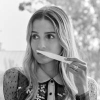 Эшли Сантьяго