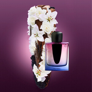 Shiseido показали аромат Ginza Night с нотами лилии, гардении и жасмина