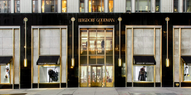 Новое за неделю: лимитка Roja Parfums, релизы ånd fragrances, рождественский выпуск Giardini di Toscana и поп-ап Glossier