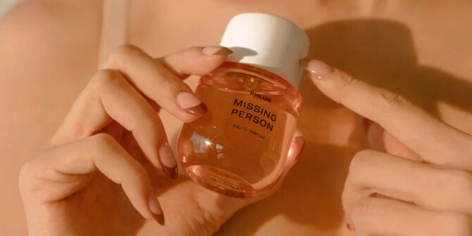 Новое за неделю: TikTok-духи, музыка для роз и косметика от Брэда Питта