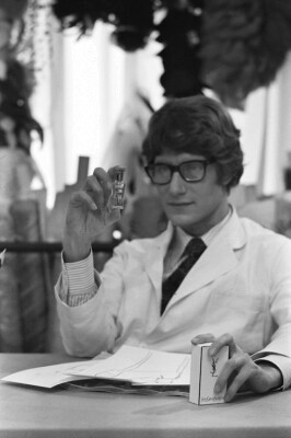 Ив Сен-Лоран, креативный директор