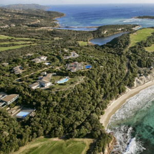 Жан-Клод Эллена составил для Le Couvent des Minimes аромат Sperone