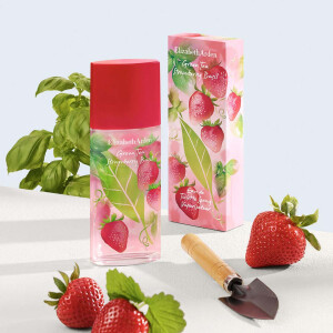 Elizabeth Arden показали в рамках линейки Green Tea новый аромат Strawberry Basil