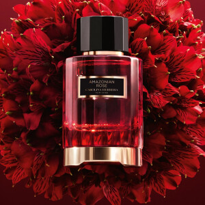 Carolina Herrera пополнят линейку Herrera Confidential новым ароматом Amazonian Rose