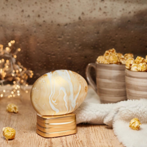 What About Pop от The House of Oud: попкорн, орехи и Царица ночи