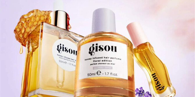 Gisou анонсировали выход ароматной дымки Honey Infused Hair Perfume Lavender Berry