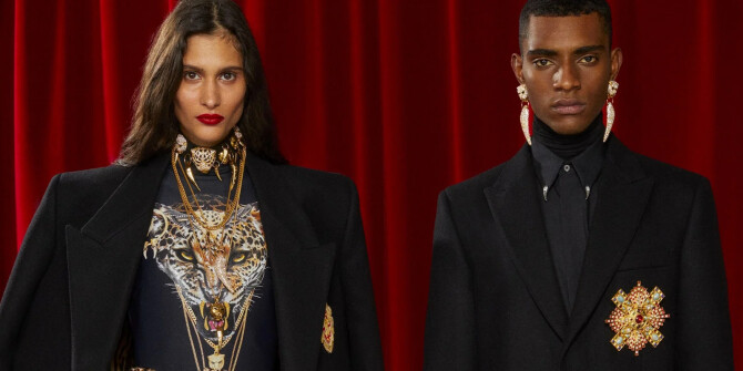 Roberto Cavalli пополнили коллекцию Golden ароматом Frantic Rose