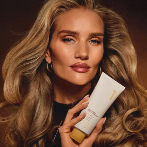 Новое за неделю: глобальный амбассадор Gisou, лимитки Guerlain и Scentologia