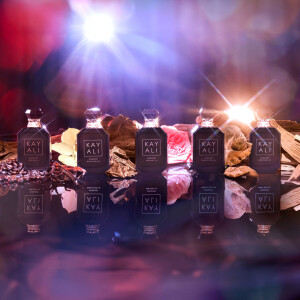 Kayali показали аромат Oudgasm Smoky Oud |07 с нотами шафрана, уда и кедра