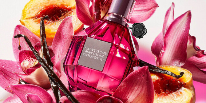 Бурлеск, гламур, провокация: Viktor & Rolf представили Flowerbomb Ruby Orchid