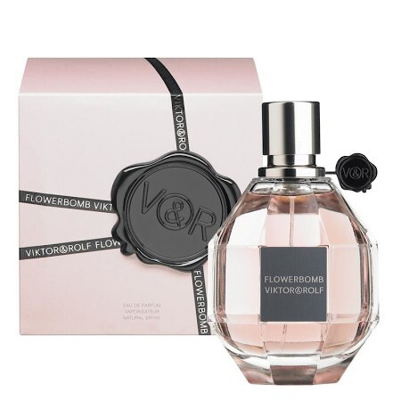 the flowerbomb perfume