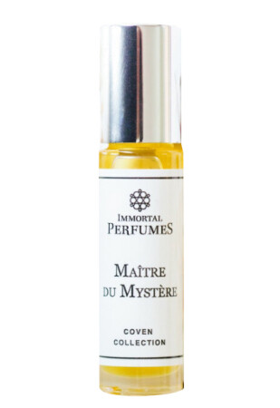 Immortal Perfumes / Sweet Tea Apothecary Maître du Mystère