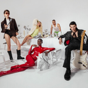 The Rolling Stones показали парфюмерную коллекцию Subversive Scents