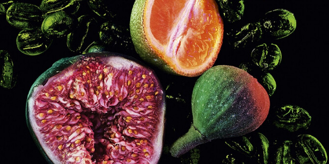 Коктейльная вечеринка: Black Opium Illicit Green