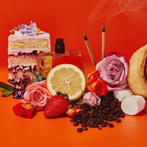 Почему нам нравятся странные запахи — и не менее странные духи?