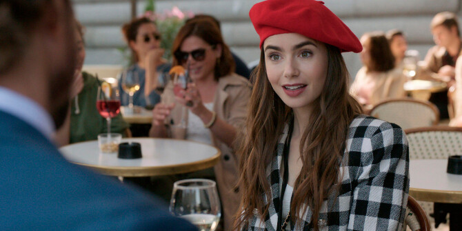 Lancôme выпустили фланкер Idôle, посвященный сериалу «Эмили в Париже»