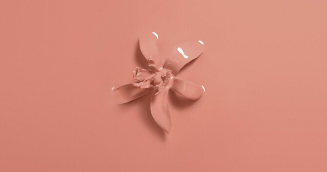 Кисти мыть, воду пить: 6 «косметических» ароматов