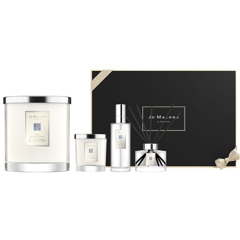 Коллекция Pine & Eucalyptus: две свечи («люксовая» и повседневная), спрей для помещений и диффузор