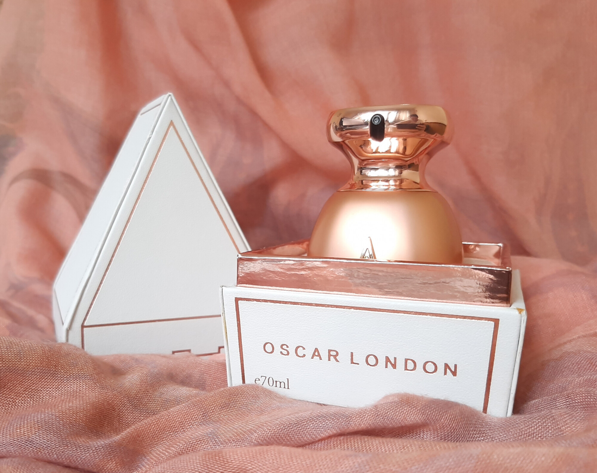 oscar london perfume price