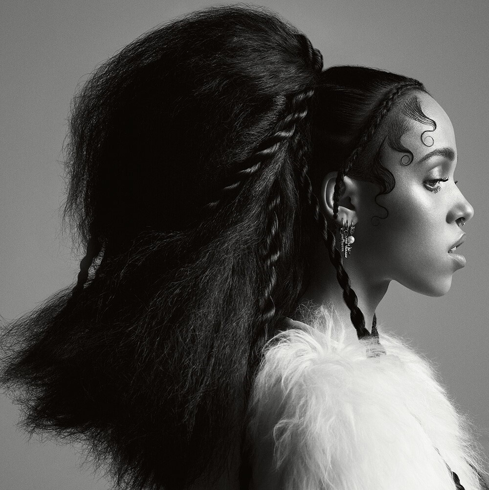 FKA Twigs стала лицом нового аромата Viktor & Rolf FKA Twigs стала лицом нового аромата Viktor & Rolf