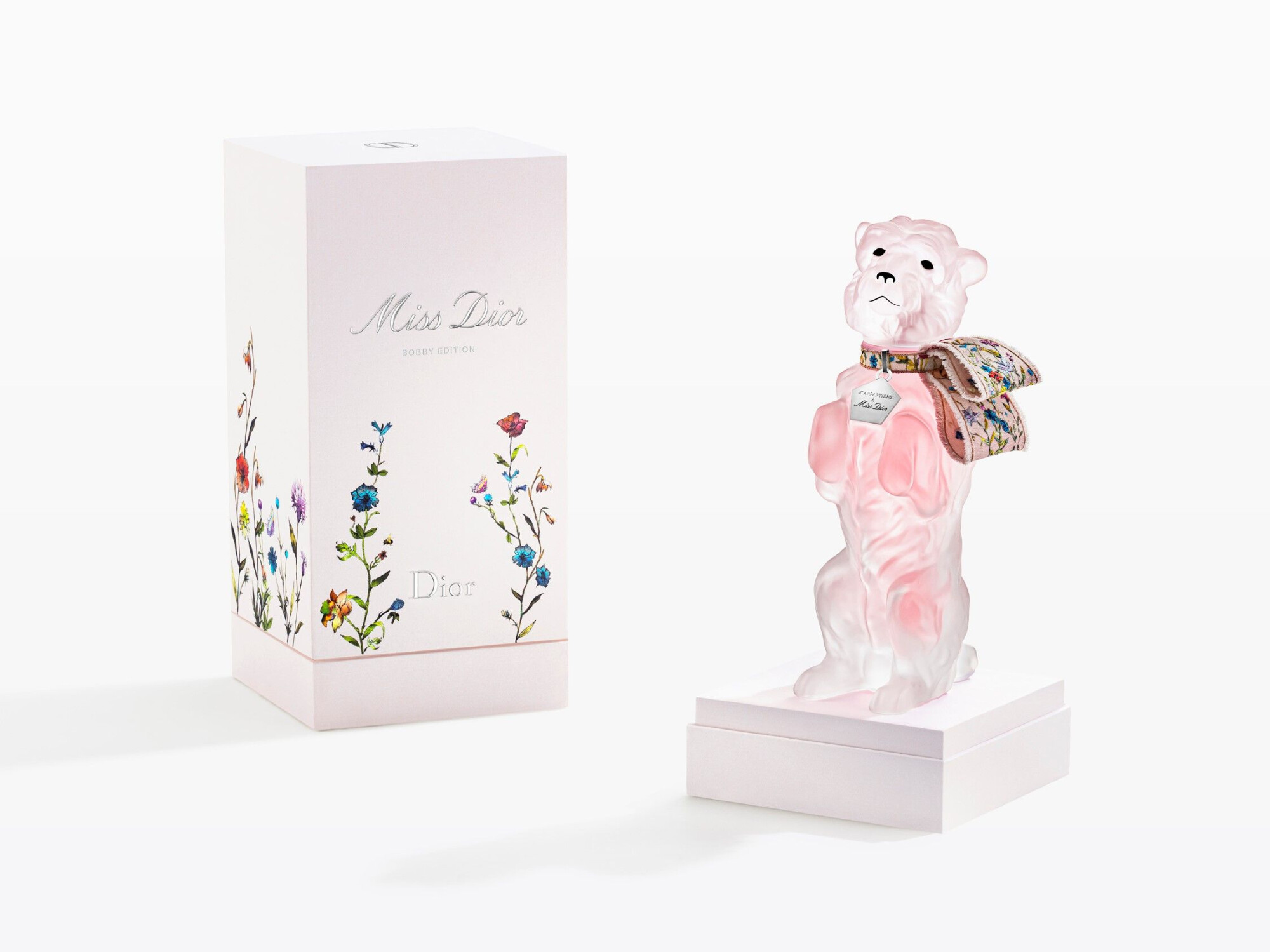 Dior перевыпустят аромат Miss Dior Bobby Dior перевыпустят аромат Miss Dior Bobby