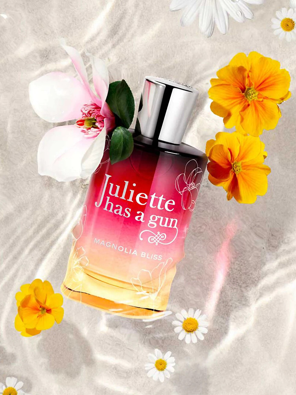Juliette Has A Gun показали рекламную кампанию Magnolia Bliss Juliette Has A Gun показали рекламную кампанию Magnolia Bliss