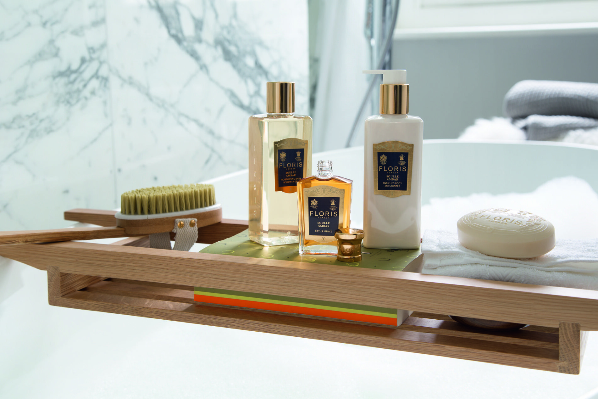 Floris London представили Lily Eau de Toilette Floris London представили Lily Eau de Toilette