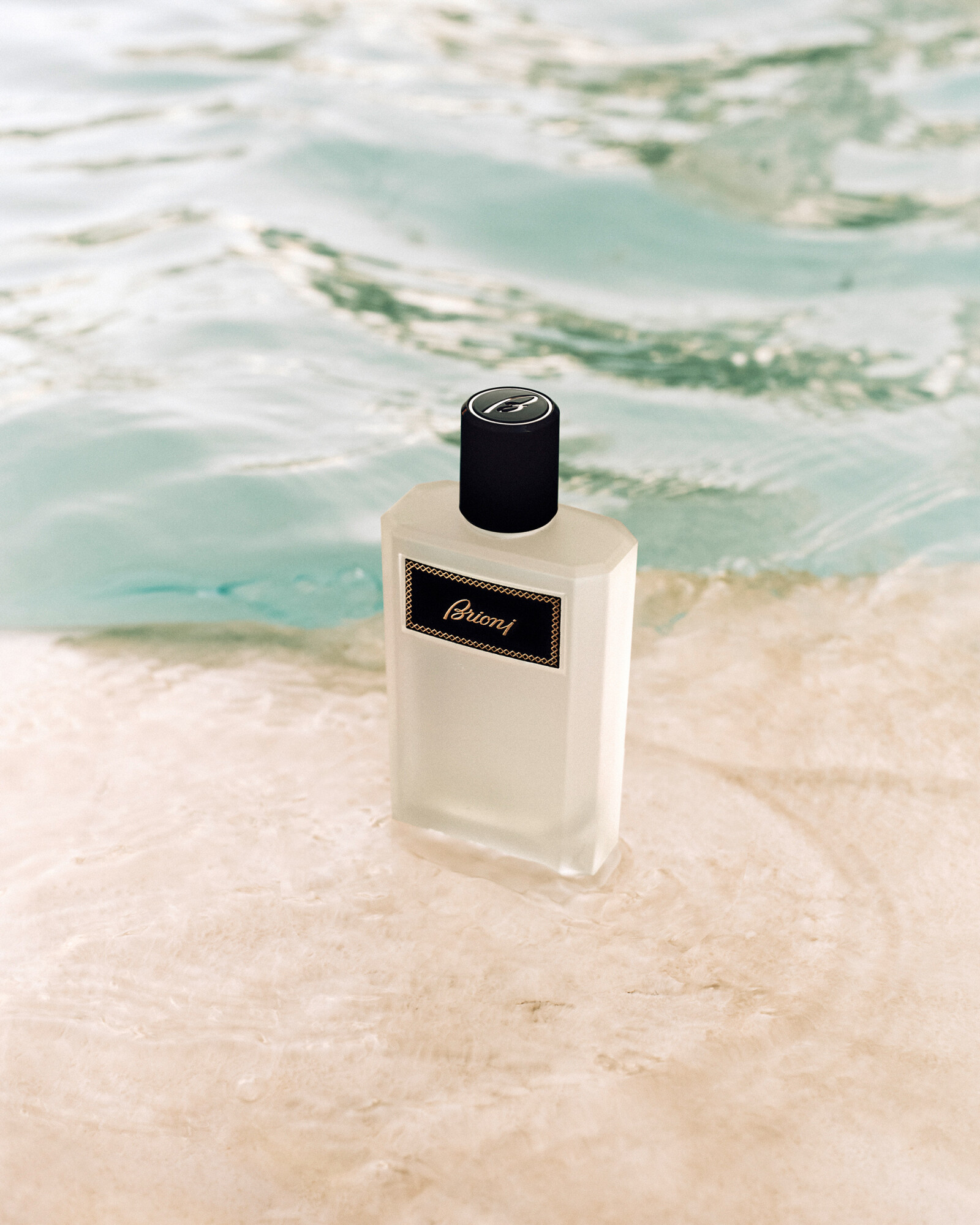Brioni представили мужской аромат Eau de Parfum Éclat Brioni представили мужской аромат Eau de Parfum Éclat