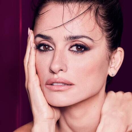 Lancôme показали фланкер La Nuit Trésor Fleur de Nuit Lancôme показали фланкер La Nuit Trésor Fleur de Nuit