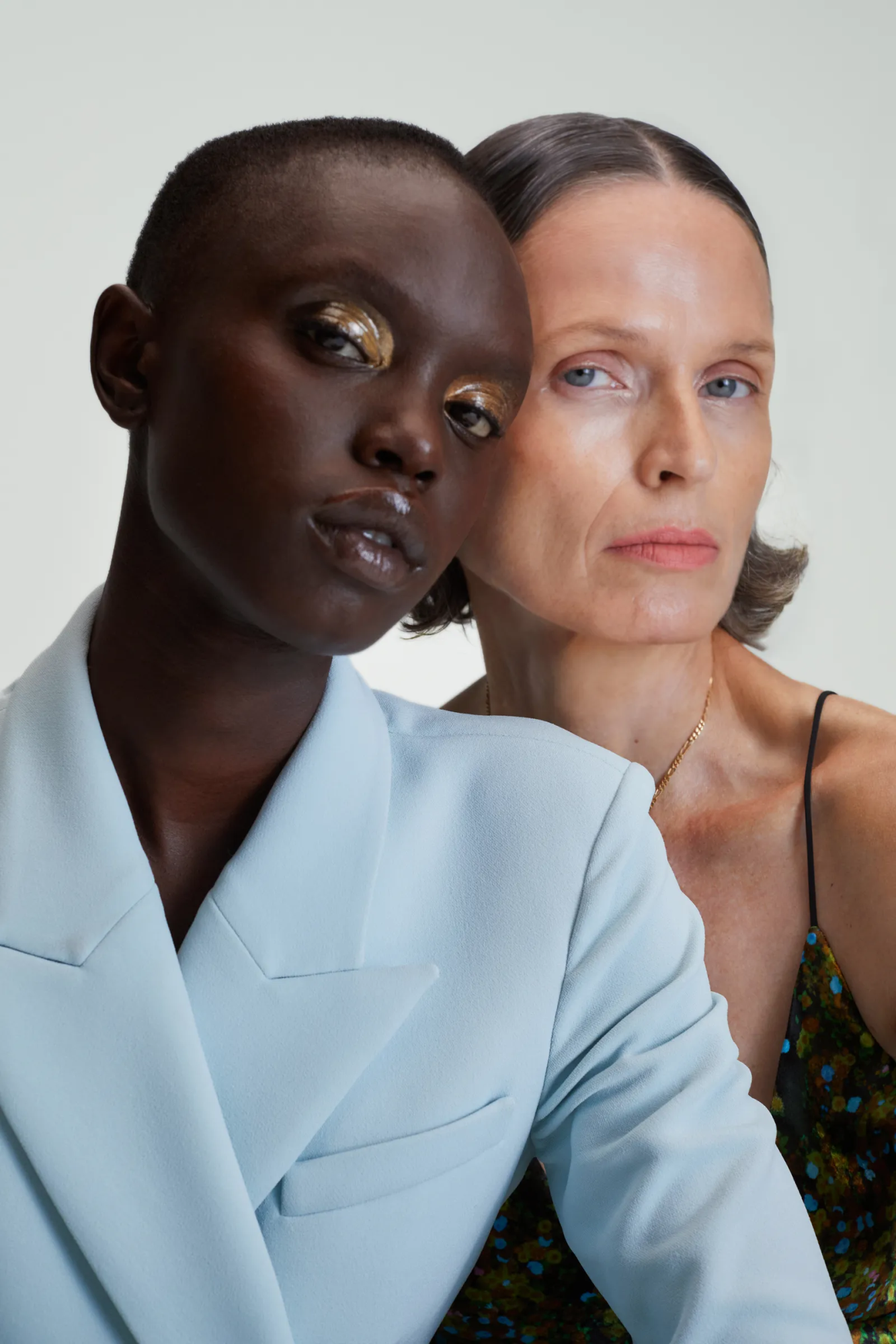 Онлайн-ретейлер Moda Operandi начал торговлю парфюмерией и косметикой Онлайн-ретейлер Moda Operandi начал торговлю парфюмерией и косметикой