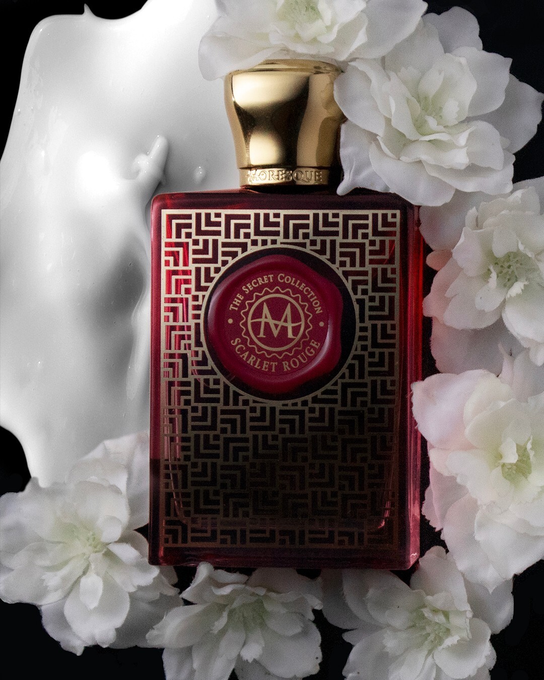 Moresque посвятили аромат Scarlet Rouge ближневосточной архитектуре Moresque посвятили аромат Scarlet Rouge ближневосточной архитектуре