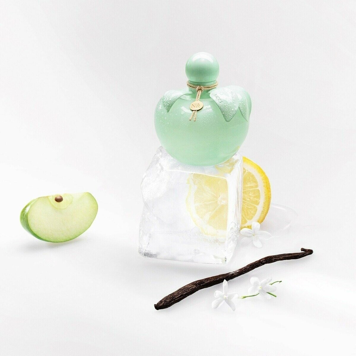 Nina Nature: Nina Ricci приглашают на весеннюю прогулку Nina Nature: Nina Ricci приглашают на весеннюю прогулку