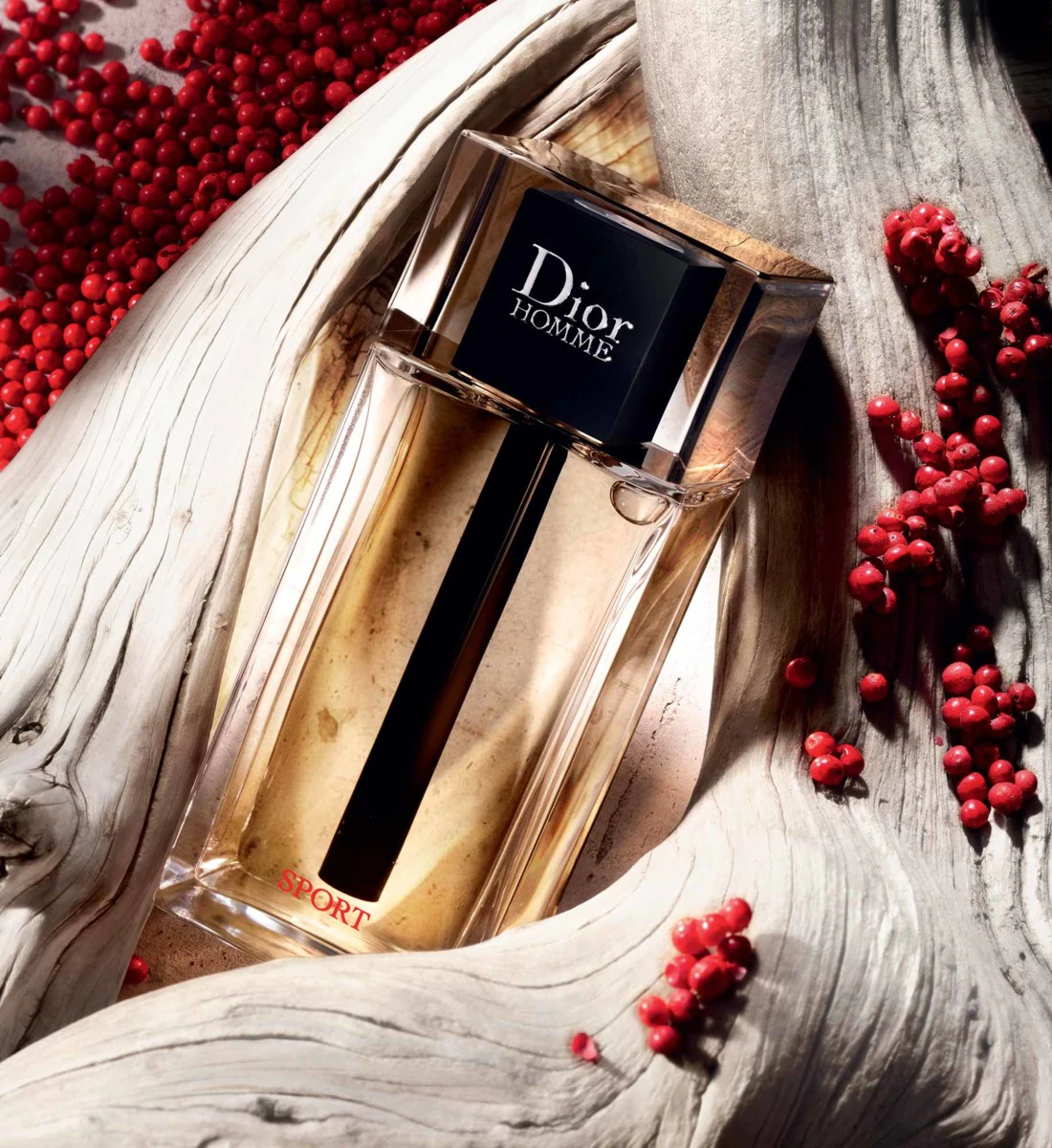 Новая версия Dior Homme Sport — уже в российских магазинах Новая версия Dior Homme Sport — уже в российских магазинах