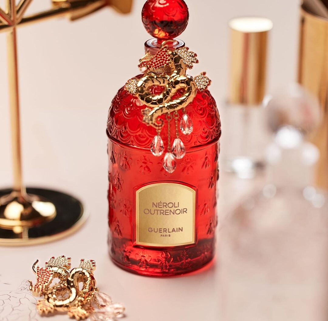 Neroli outrenoir. Guerlain Neroli Outrenoir. Guerlain духи Neroli Outrenoir. Guerlain 2024 Парфюм. Мужской герлен 2024.