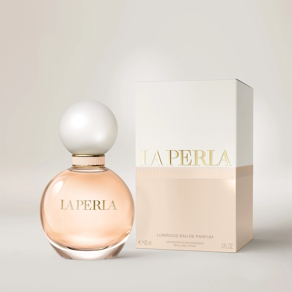 La Perla посвятили фланкер La Perla Luminous уверенным в себе женщинам La Perla посвятили фланкер La Perla Luminous уверенным в себе женщинам