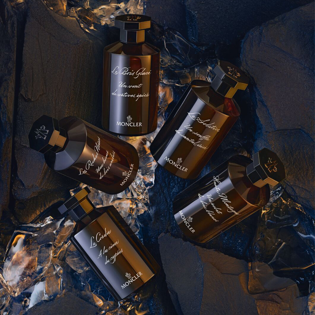 Moncler пополнили серию Les Sommets новым ароматом Bois Rouge – Un Safran Magnifie Moncler пополнили серию Les Sommets новым ароматом Bois Rouge – Un Safran Magnifie
