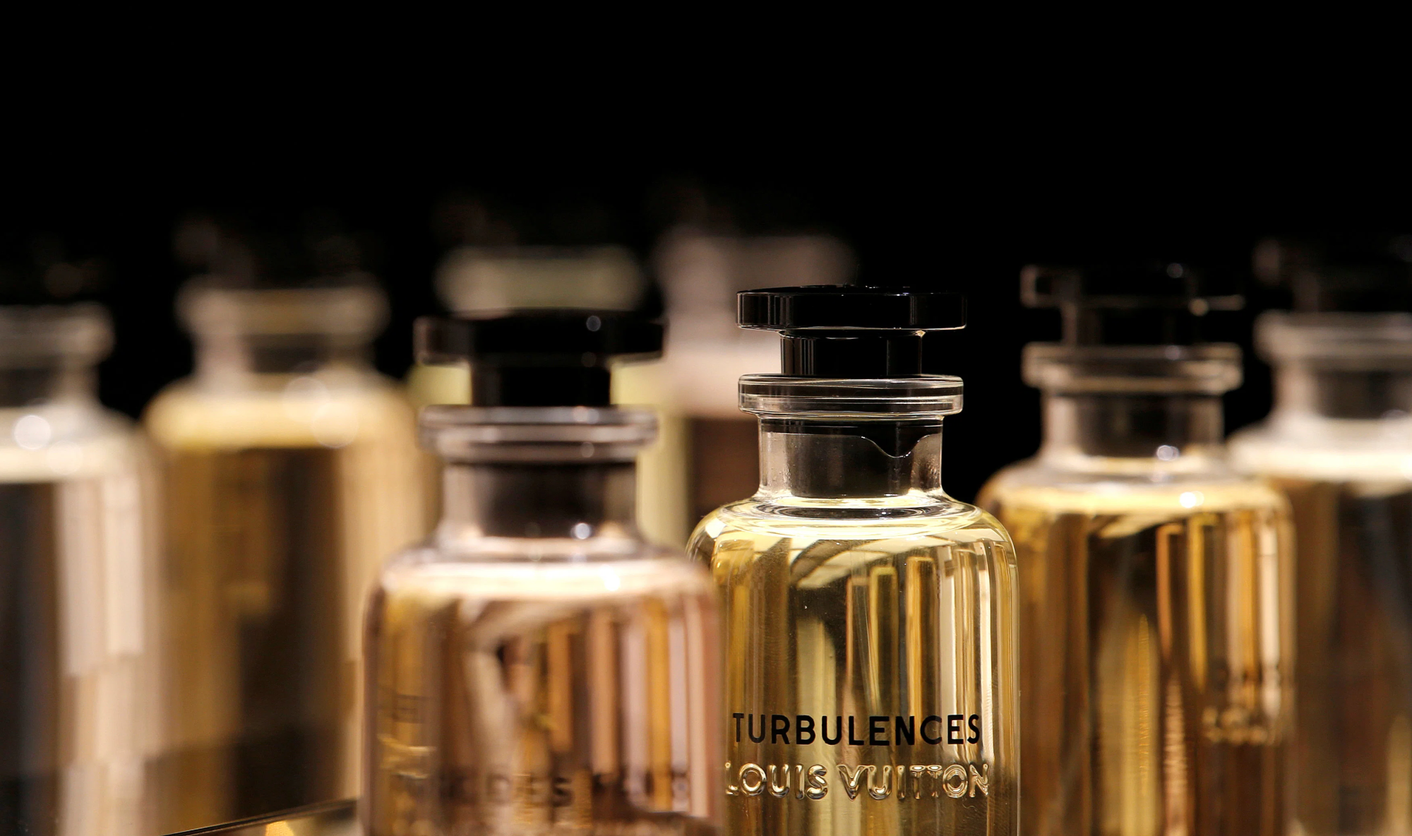 Новое за неделю: открытие бутика Alaïa, успех LVMH и ароматы для дома от Bon Parfumeur Новое за неделю: открытие бутика Alaïa, успех LVMH и ароматы для дома от Bon Parfumeur