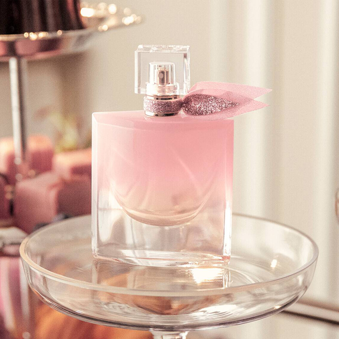 Lancôme представляют новый фланкер аромата La Vie Est Belle с приставкой Vanille Nude Lancôme представляют новый фланкер аромата La Vie Est Belle с приставкой Vanille Nude