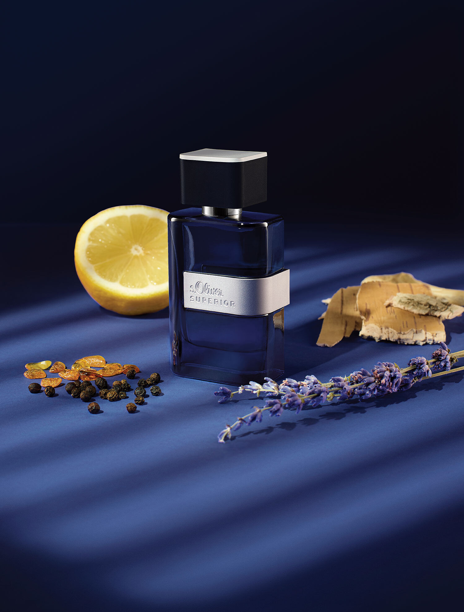 Сила и уверенность в новом мужском аромате Superior Men Intense Blue от s.Oliver Сила и уверенность в новом мужском аромате Superior Men Intense Blue от s.Oliver