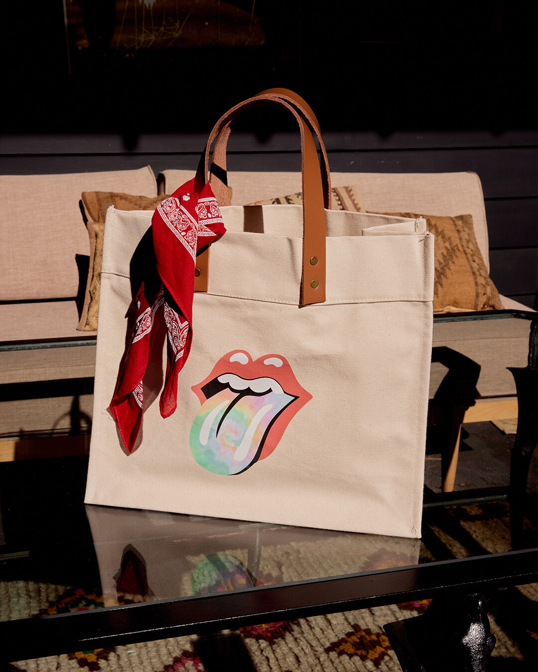 Рок-группа The Rolling Stones представила дебютный аромат RS No. 9 Рок-группа The Rolling Stones представила дебютный аромат RS No. 9