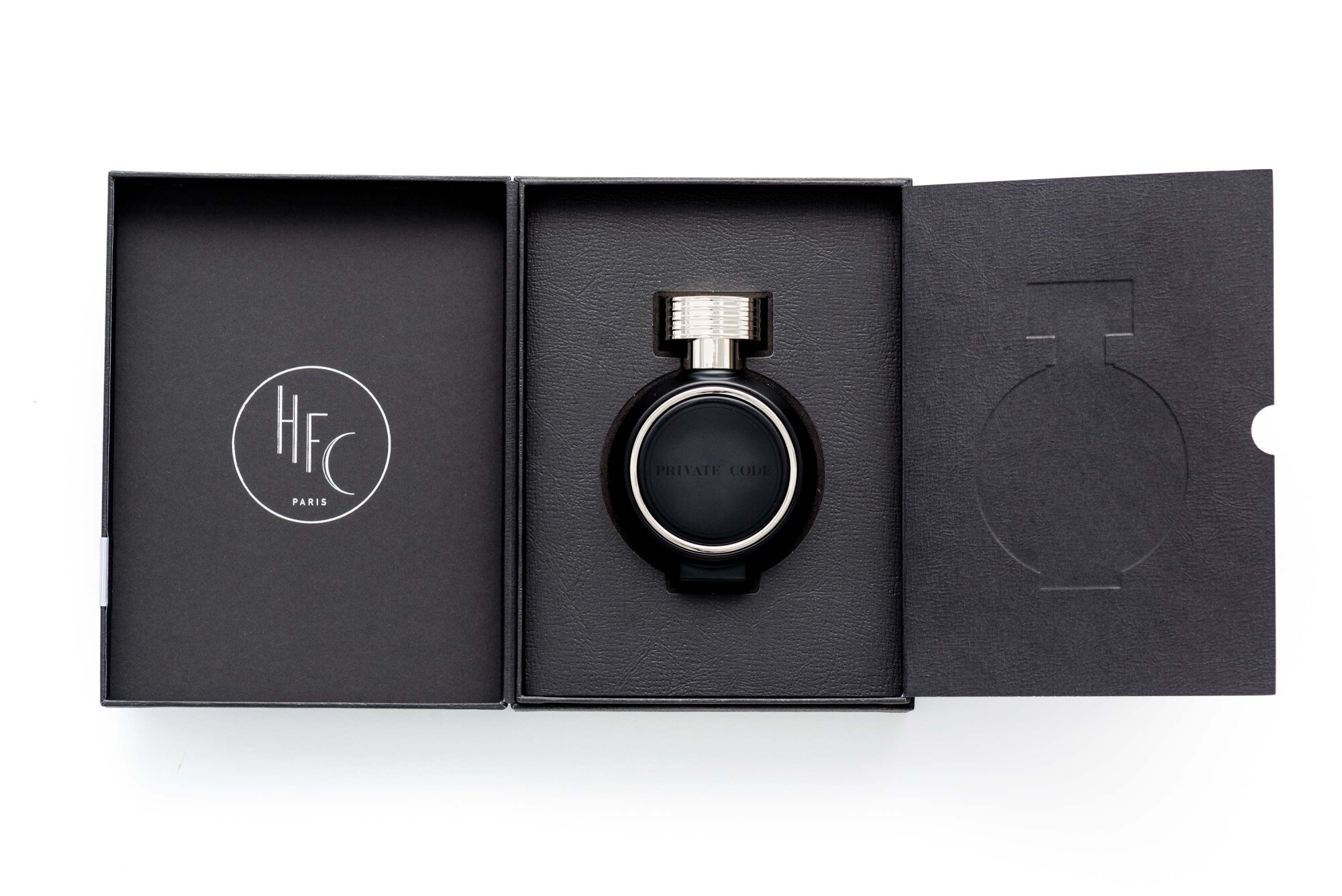 Haute Fragrance Company выпустили унисекс-ароматы Private Code и Nirvanesque Haute Fragrance Company выпустили унисекс-ароматы Private Code и Nirvanesque