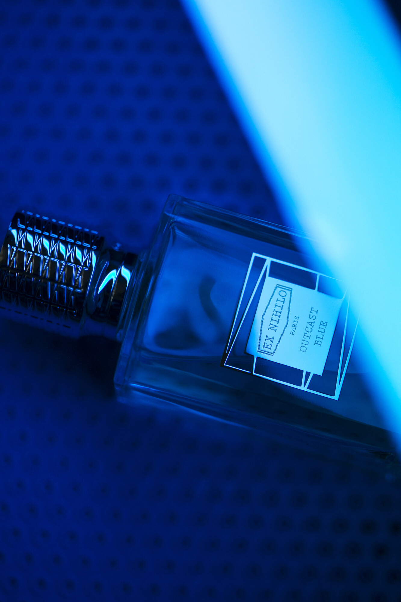 Outcast Blue и Fleur Narcotique в формате духов — уже в продаже Outcast Blue и Fleur Narcotique в формате духов — уже в продаже