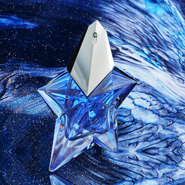 Mugler показал кадры из кампании в честь 30-летия аромата Angel Mugler показал кадры из кампании в честь 30-летия аромата Angel