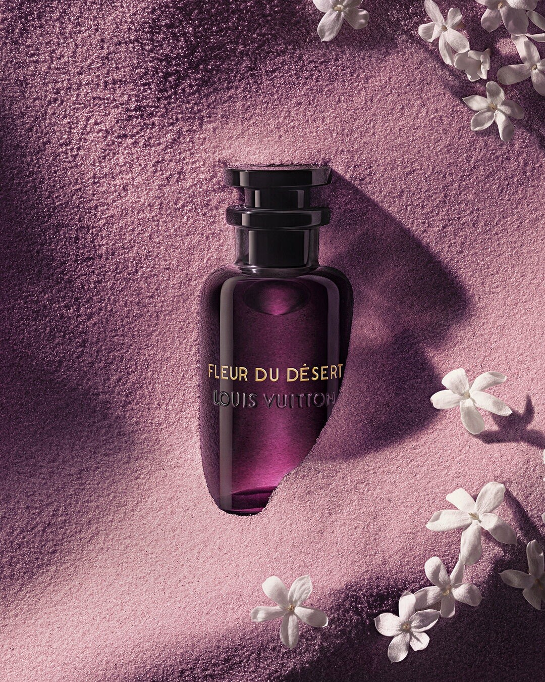 Louis Vuitton опубликовали рекламную кампанию Fleur du Désert Louis Vuitton опубликовали рекламную кампанию Fleur du Désert